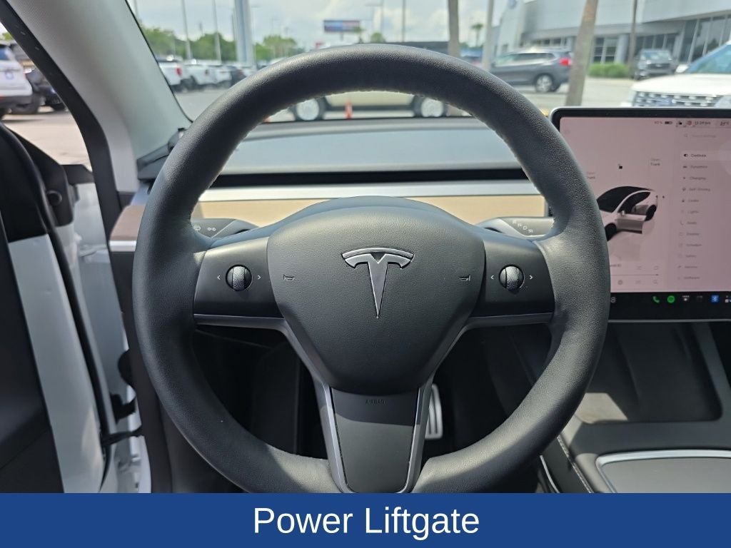 2023 Tesla Model Y Performance