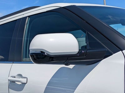 2024 Toyota Sequoia SR5