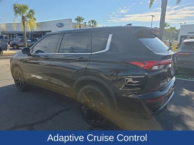 2023 Mitsubishi Outlander SE Black Edition