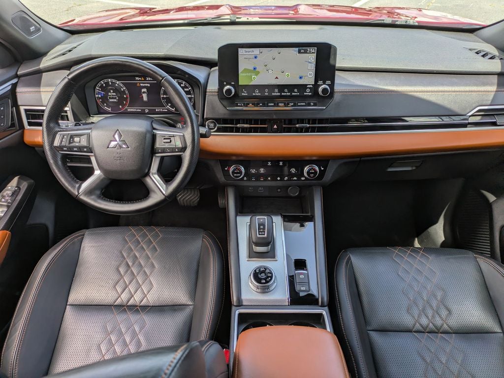 2024 Mitsubishi Outlander SEL