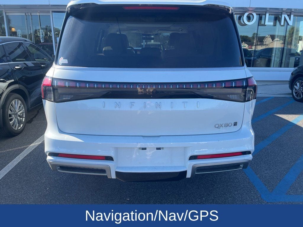 2025 INFINITI QX80 PURE
