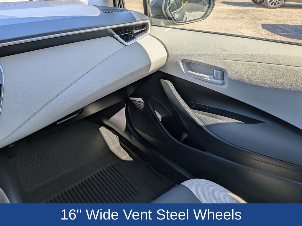 2025 Toyota Corolla Hybrid LE