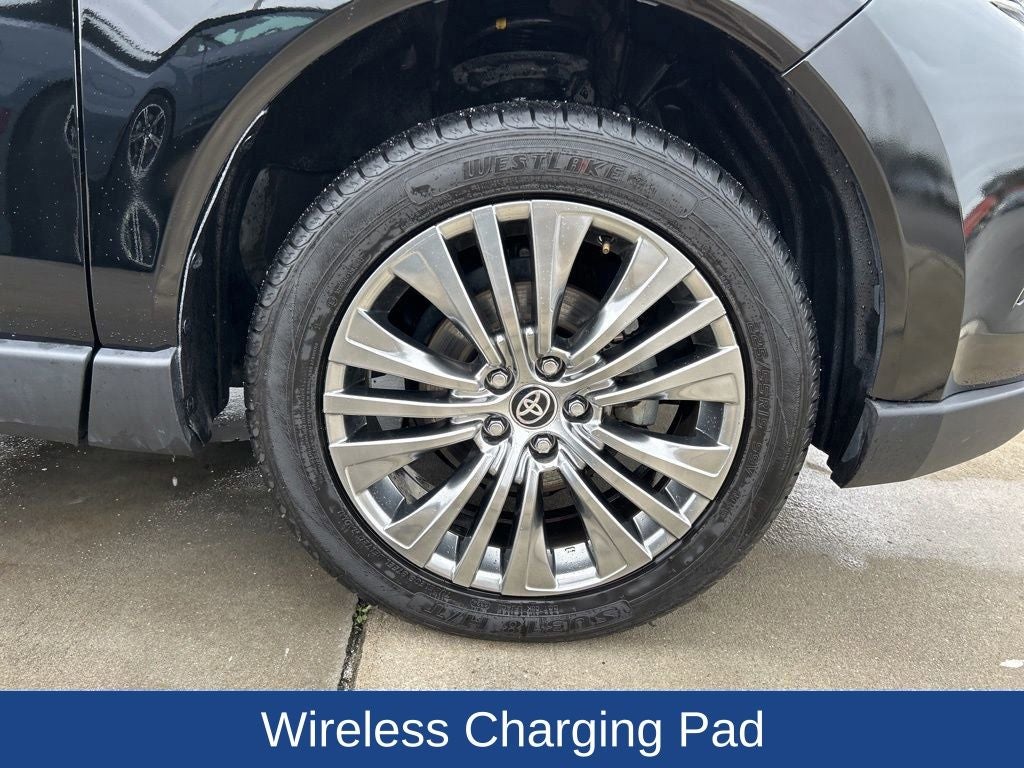 2022 Toyota Venza XLE