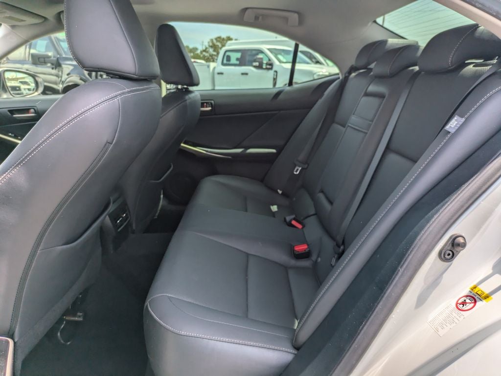 2018 Lexus IS 300