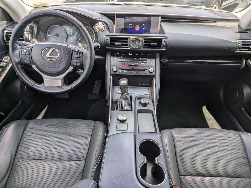 2018 Lexus IS 300