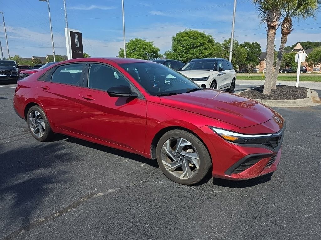 2025 Hyundai Elantra SEL Sport