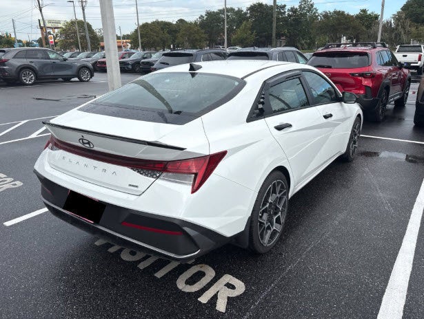 2025 Hyundai Elantra Hybrid SEL Sport