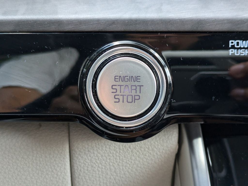 2024 Kia Carnival EX