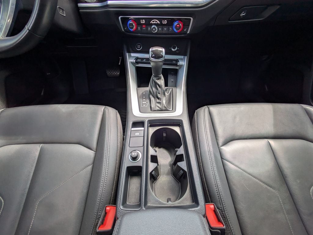 2022 Audi Q3 Premium quattro