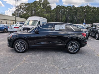 2022 Audi Q3 Premium quattro
