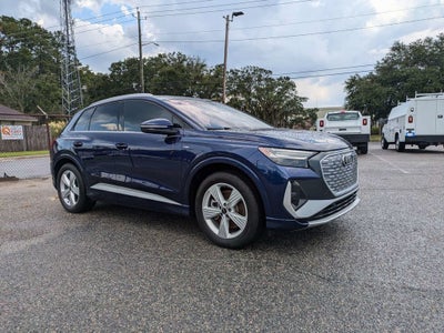 2025 Audi Q4 e-tron Prestige quattro