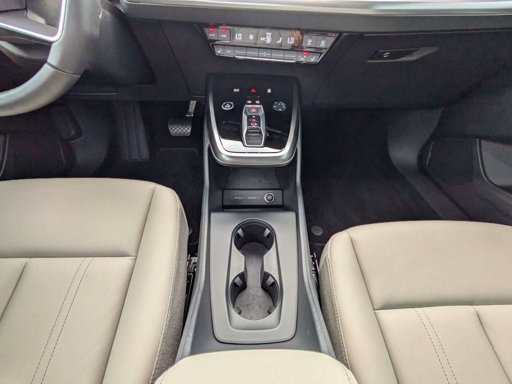 2025 Audi Q4 e-tron Prestige quattro