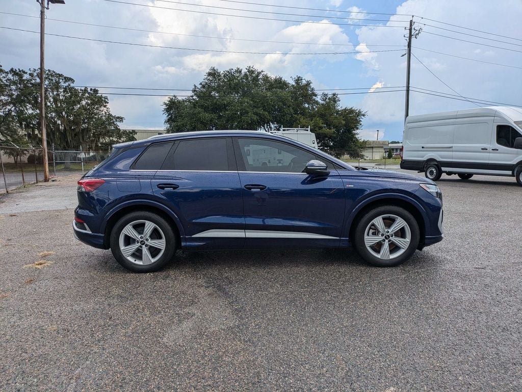 2025 Audi Q4 e-tron Prestige quattro