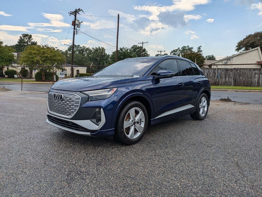 2025 Audi Q4 e-tron Prestige quattro