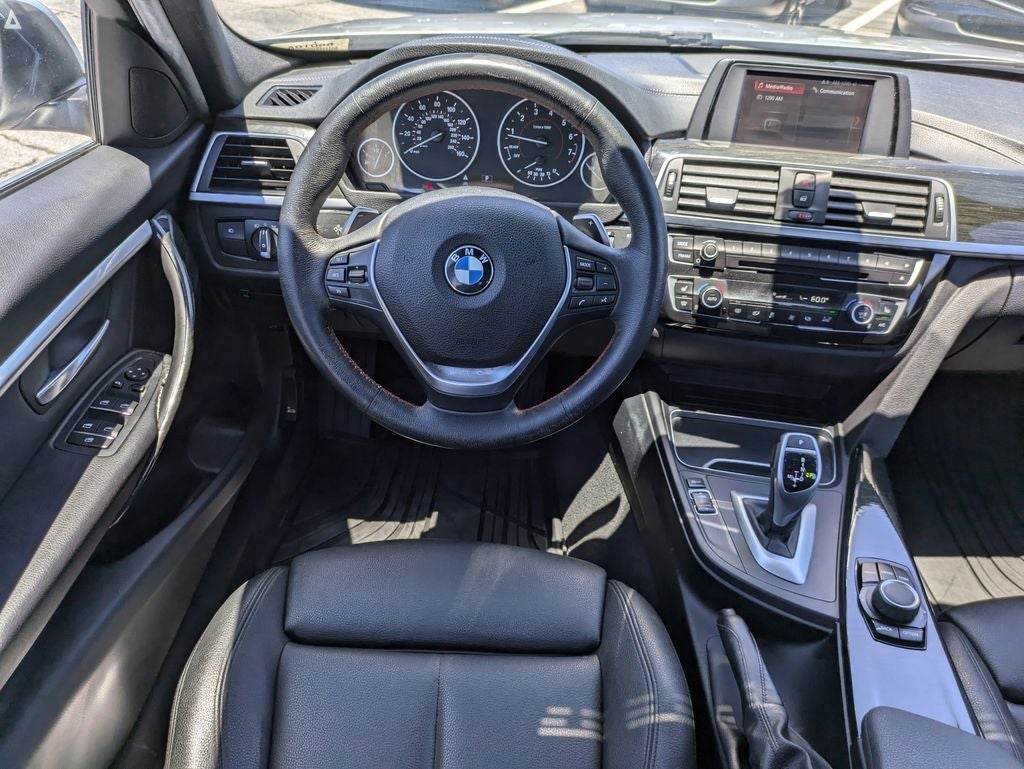 2018 BMW 3 Series 330i