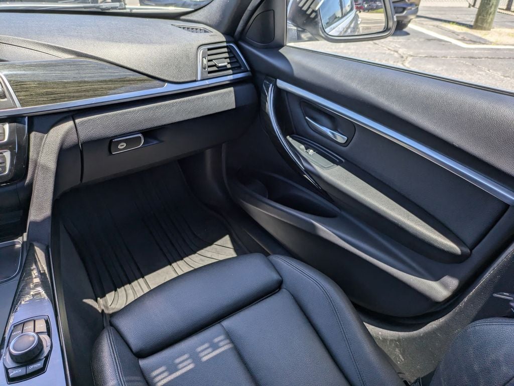 2018 BMW 3 Series 330i