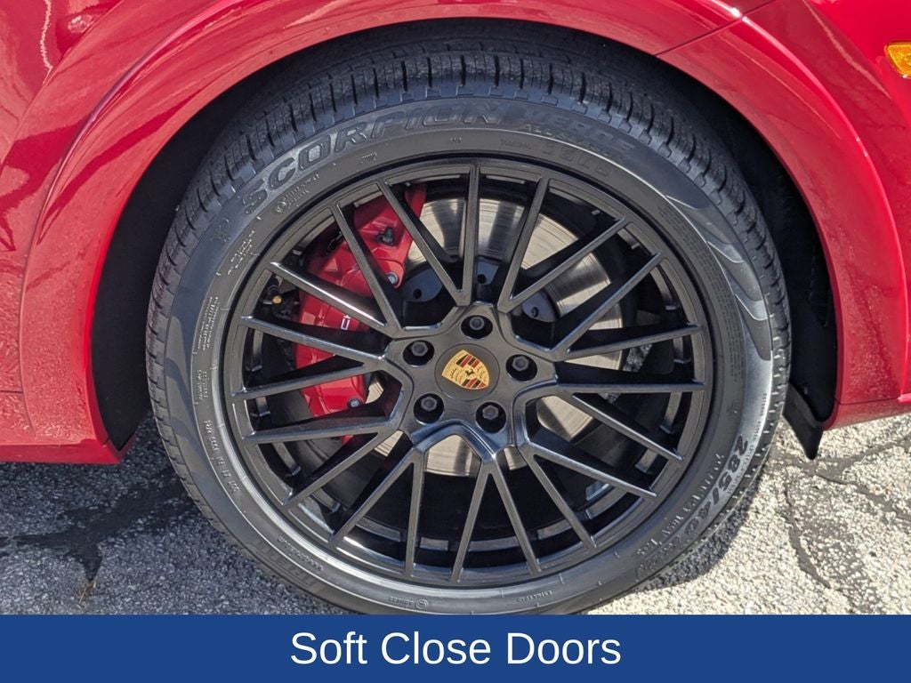 2021 Porsche Cayenne GTS