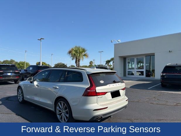 2020 Volvo V60 T5