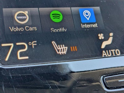 2020 Volvo XC90 T5 Momentum