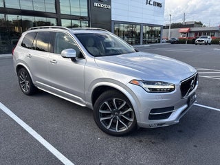 2018 Volvo XC90 T6 Momentum