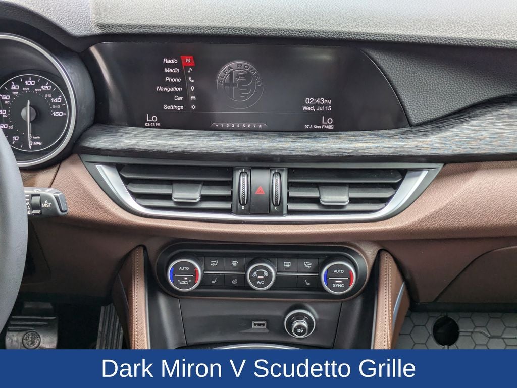 2019 Alfa Romeo Stelvio Base