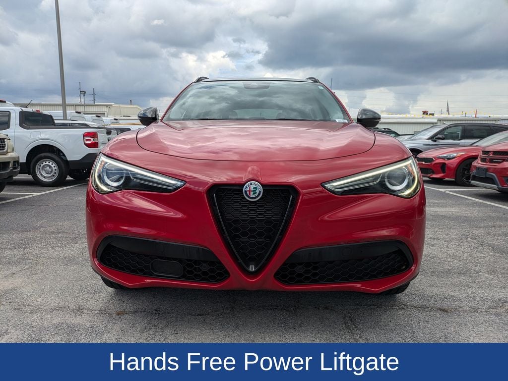 2019 Alfa Romeo Stelvio Base